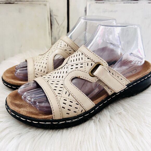 Clarks Lexi Bark Bendable Slide On Sandals In Bone Cream Leather Comfort Size 7 - Picture 1 of 7